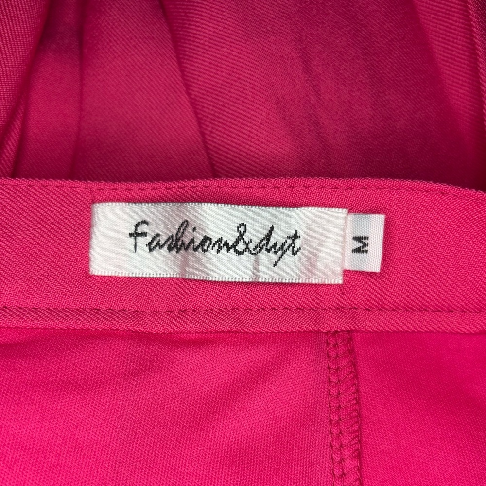 Fashion & Dyt Pleated Skirt with Built-in Shorts Hot Pink Size Medium - Picture 5 of 8